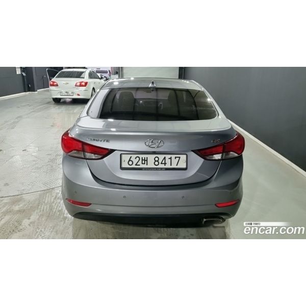 232049