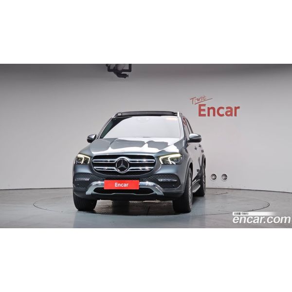 931798