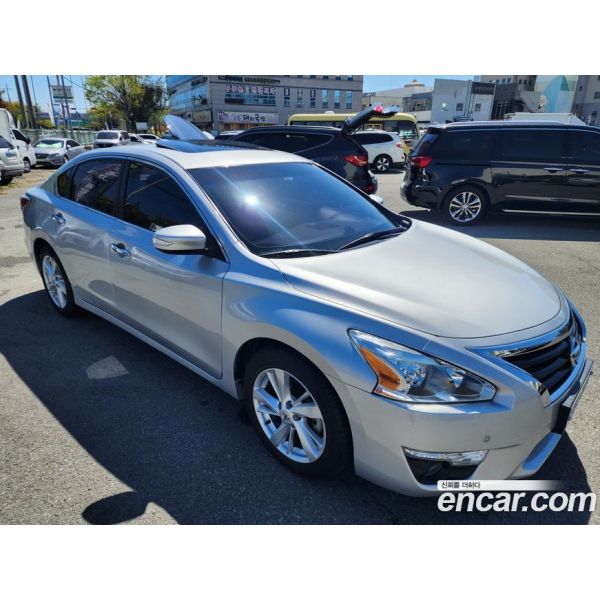 399231
