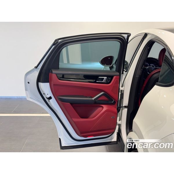 173623