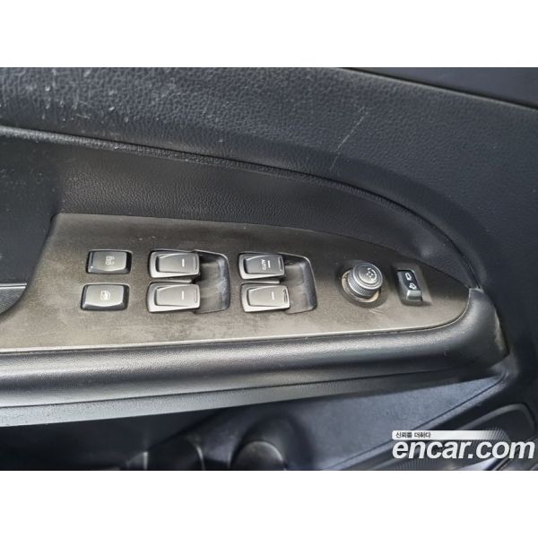 942231