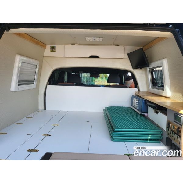 307838