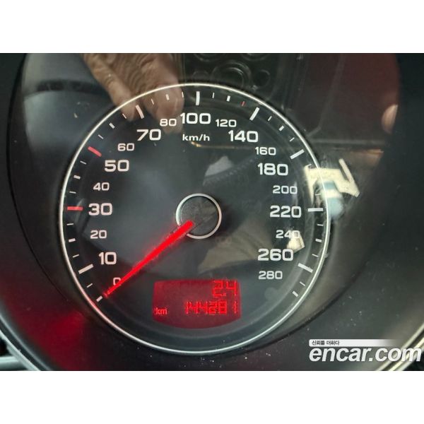 468000