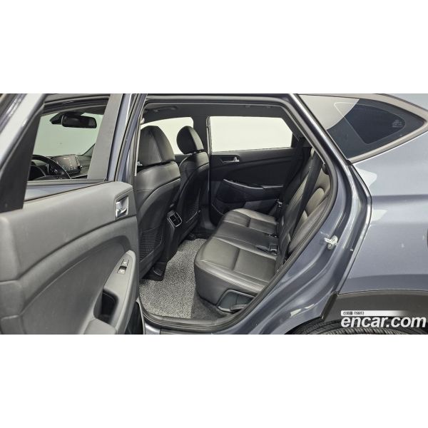 526990