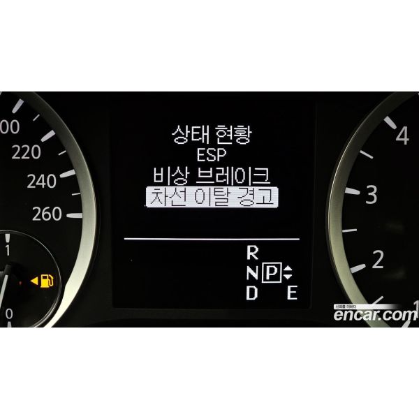 758761