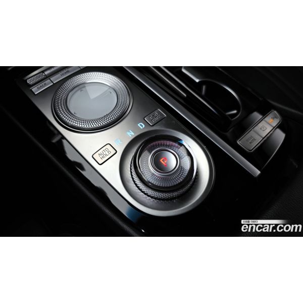 392001