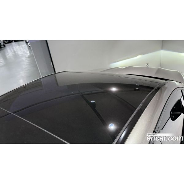 977661