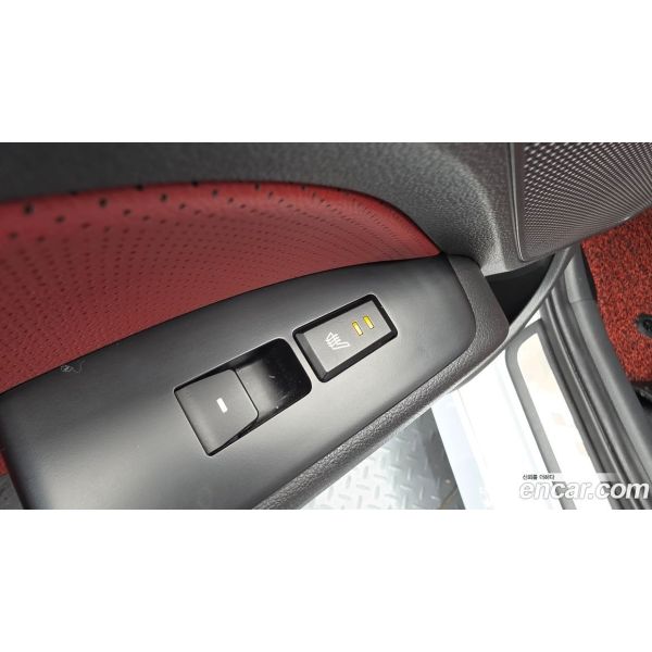 618187