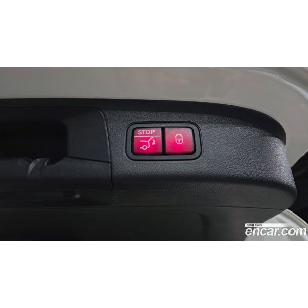 934793
