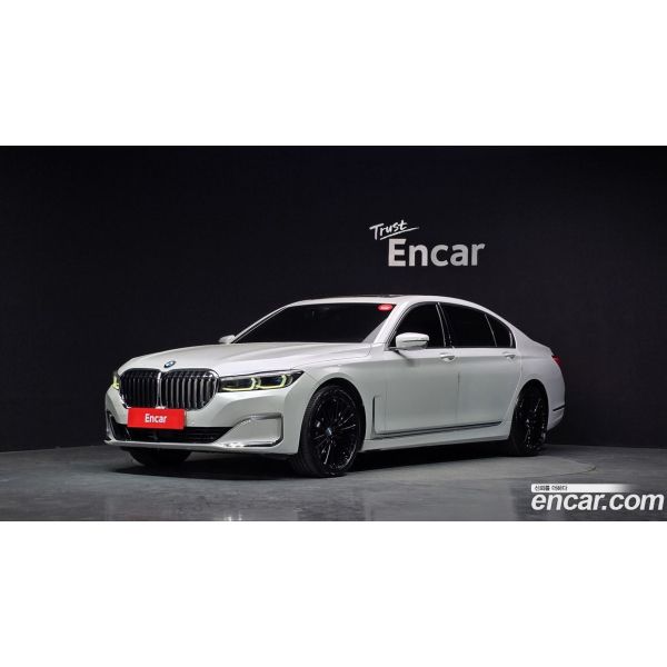 909049