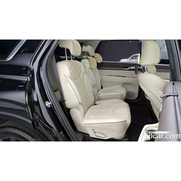 8432