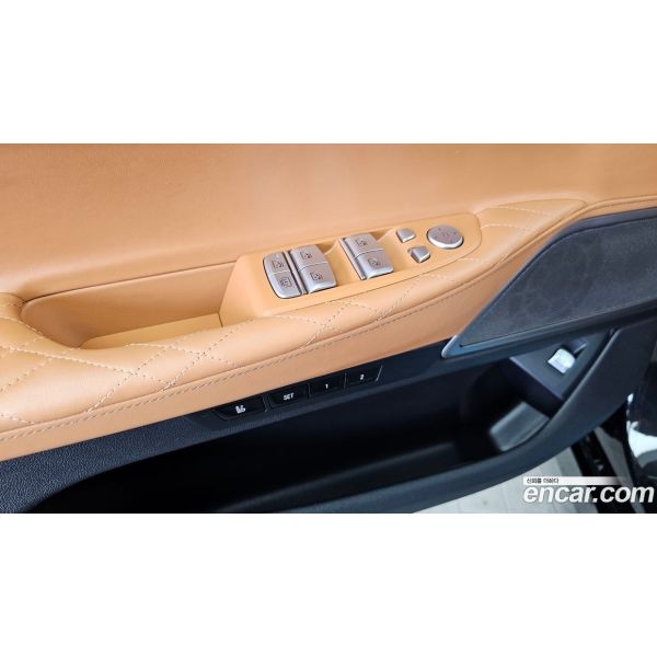 961826