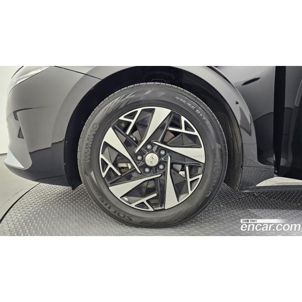 338929