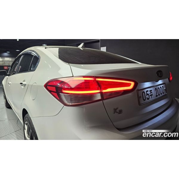 611137
