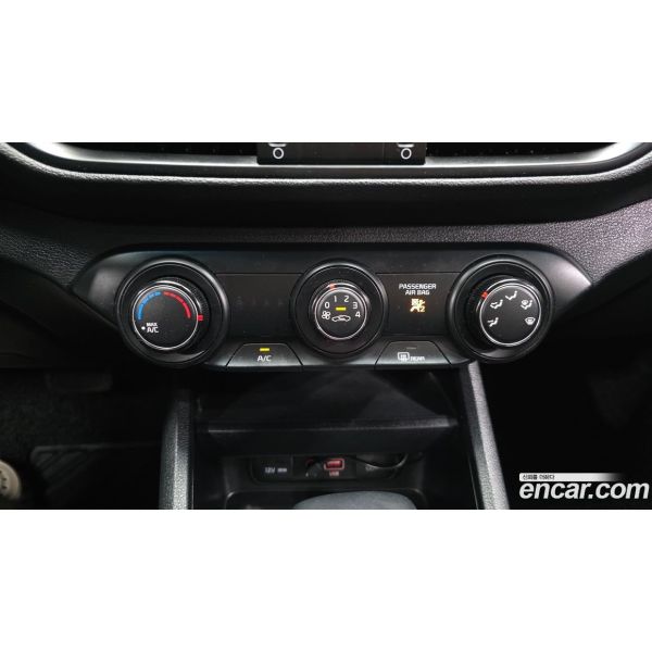 721208