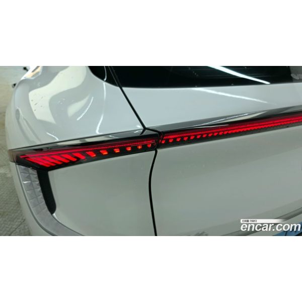 770704