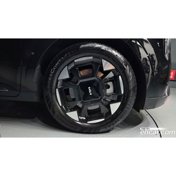 606957