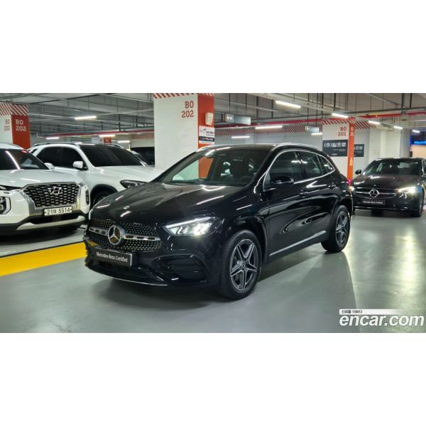 347952