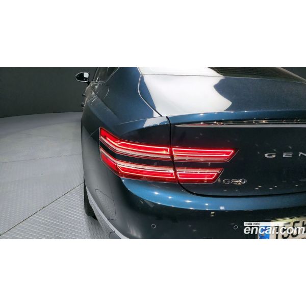 996040