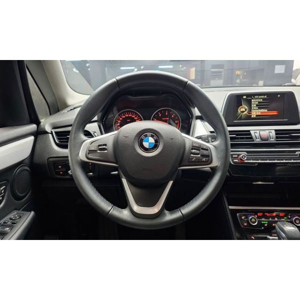 811256