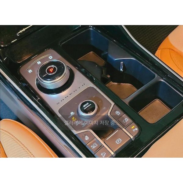 922038