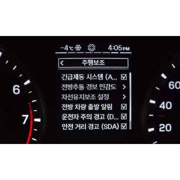 211105