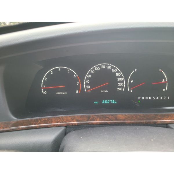 605742
