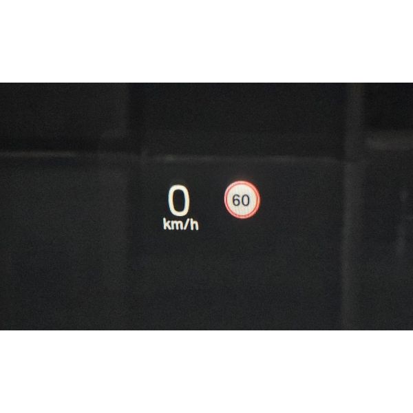 832768