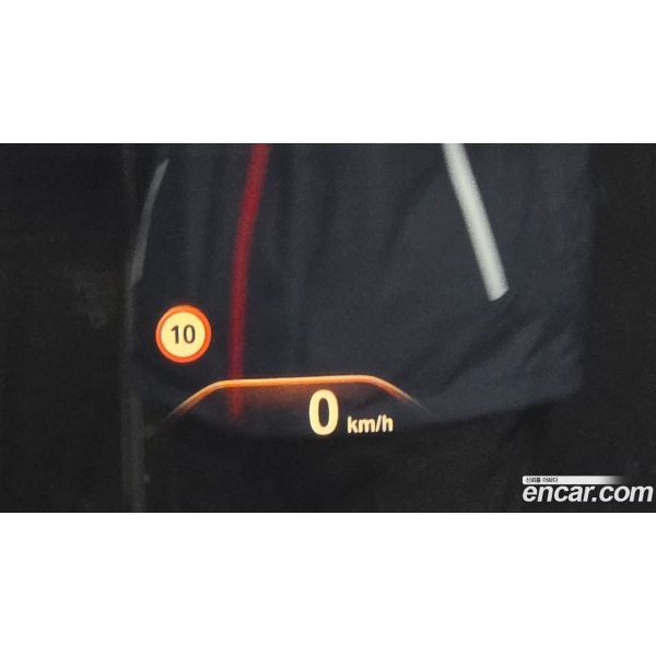 907776