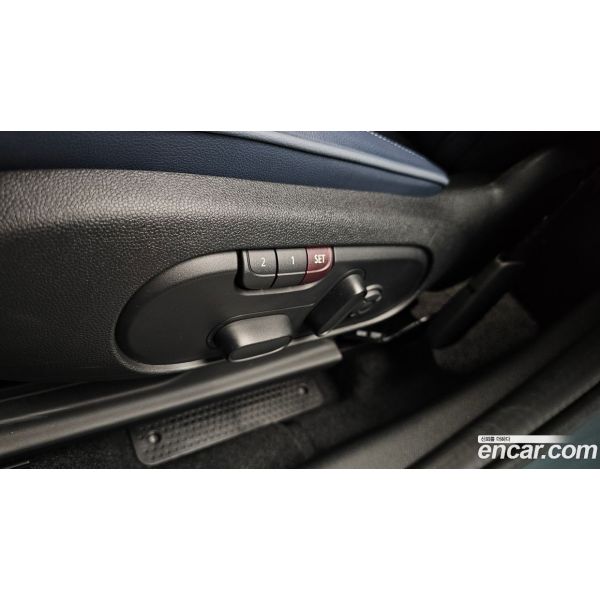 826