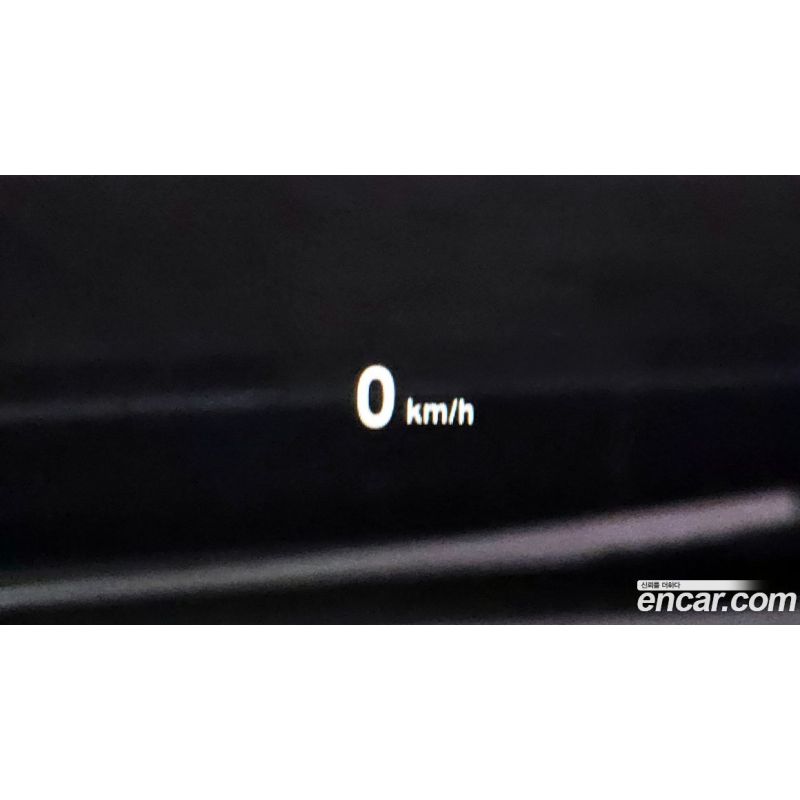 868504