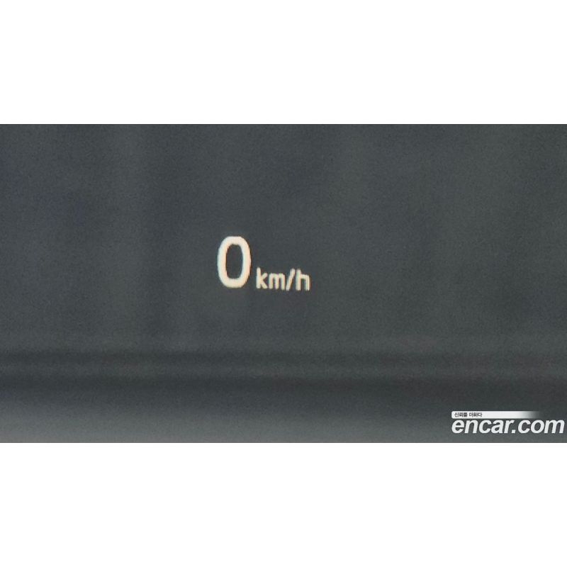 228069