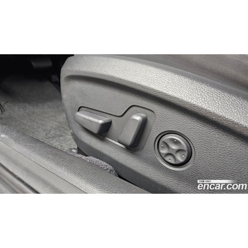 399693
