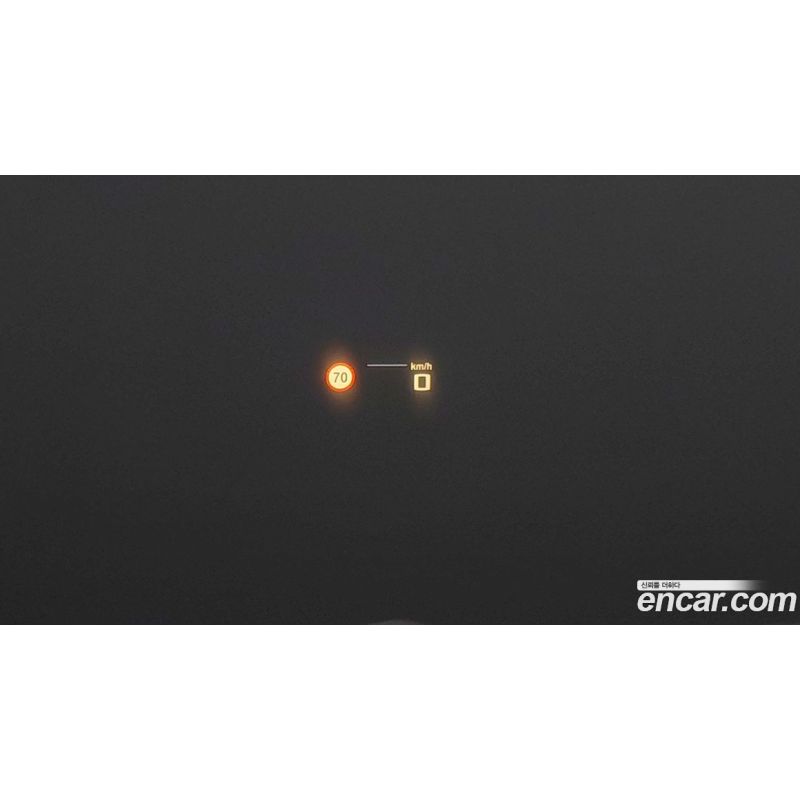 878785
