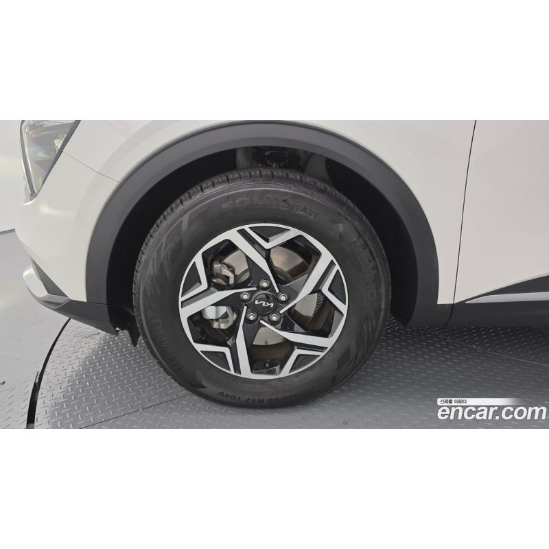 766822