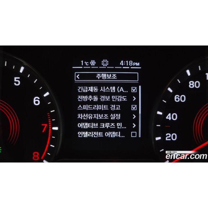 721104