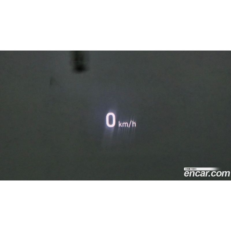 727566