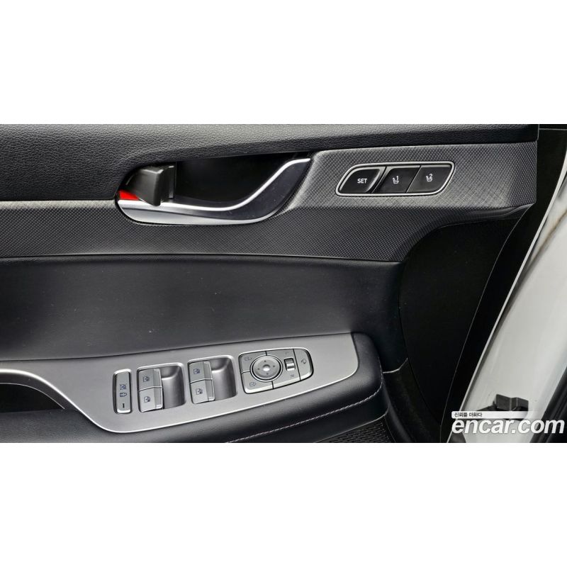 956511