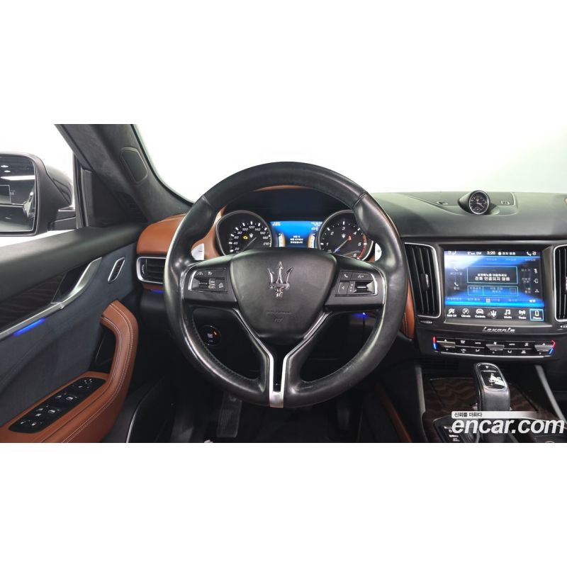 404993
