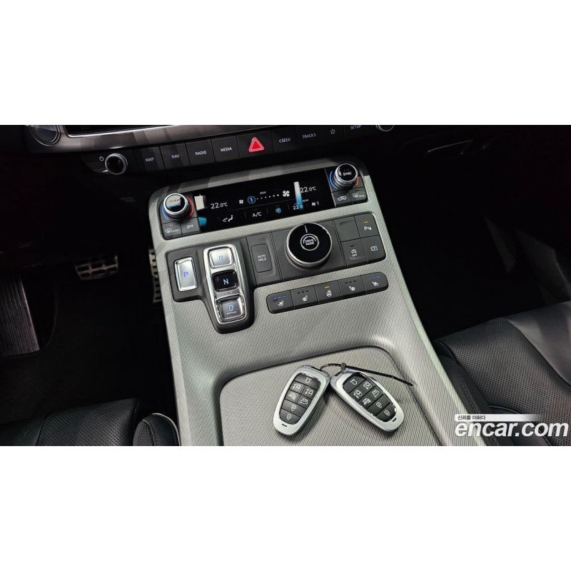 918002