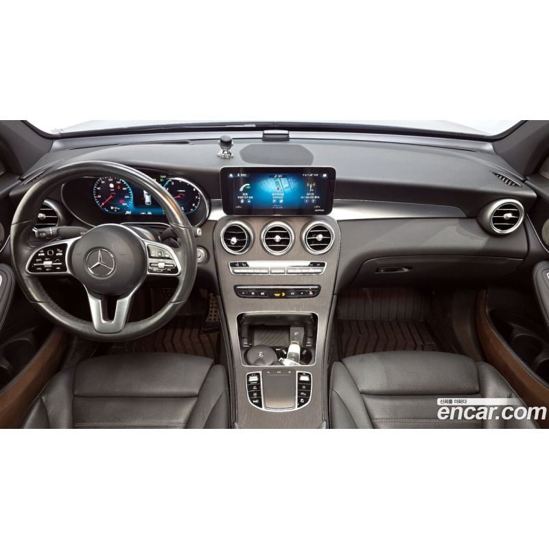 650812
