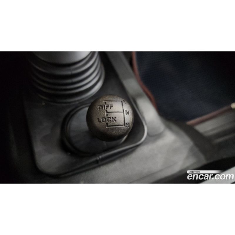 42825