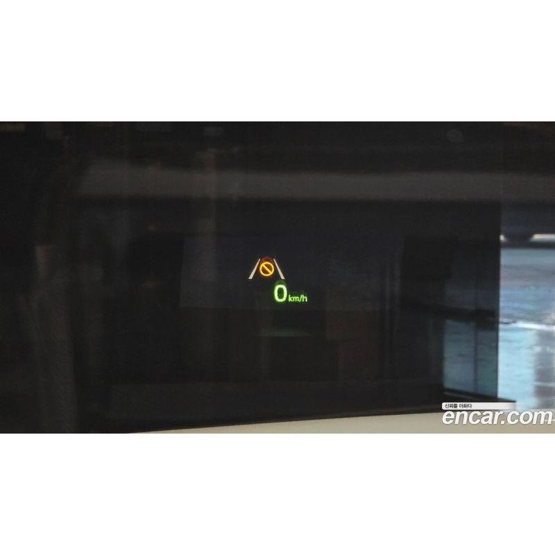 576173