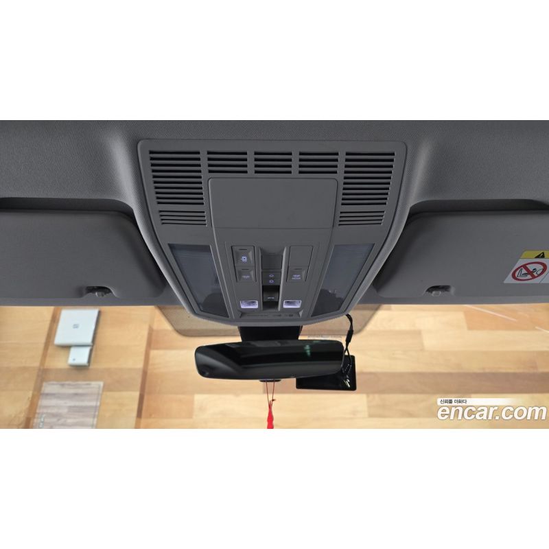 584136
