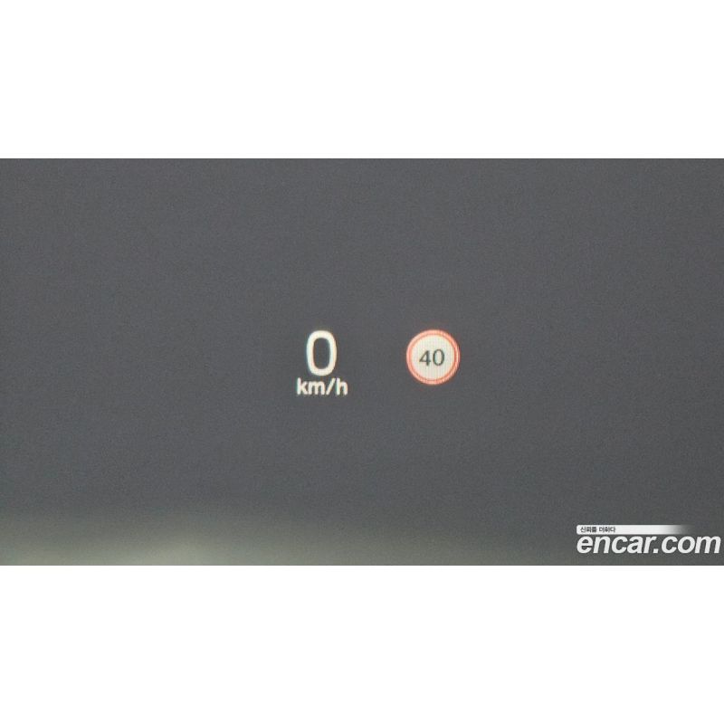 828786