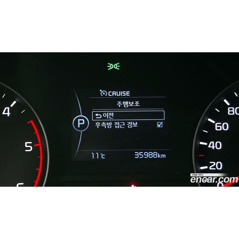 569768