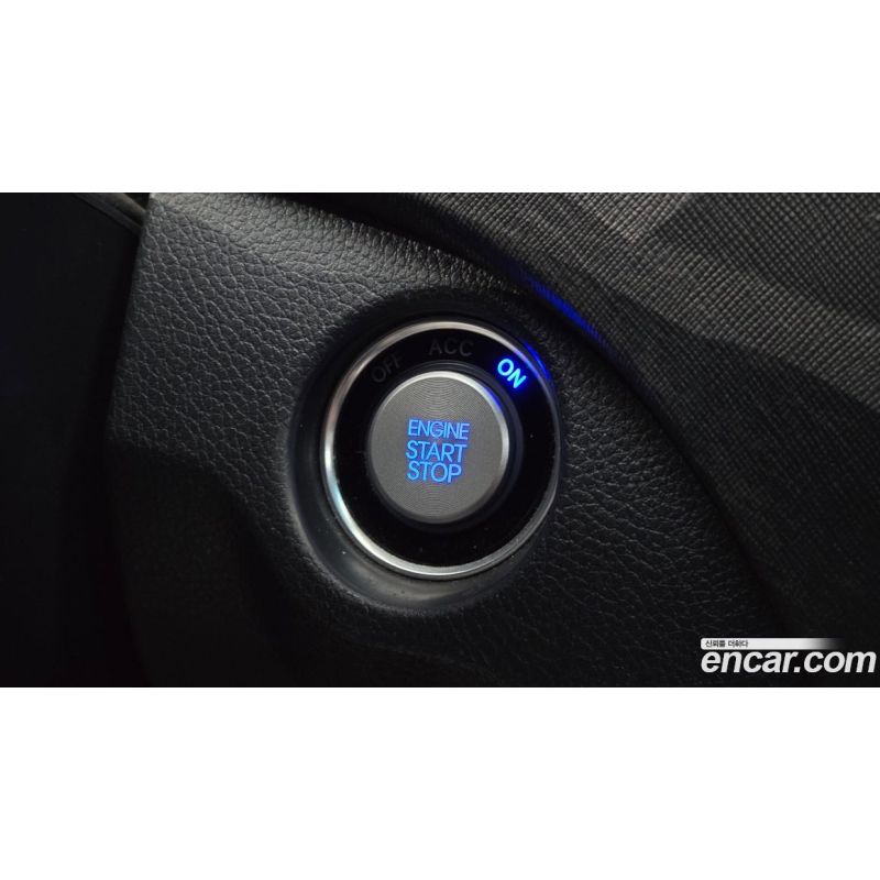 978911