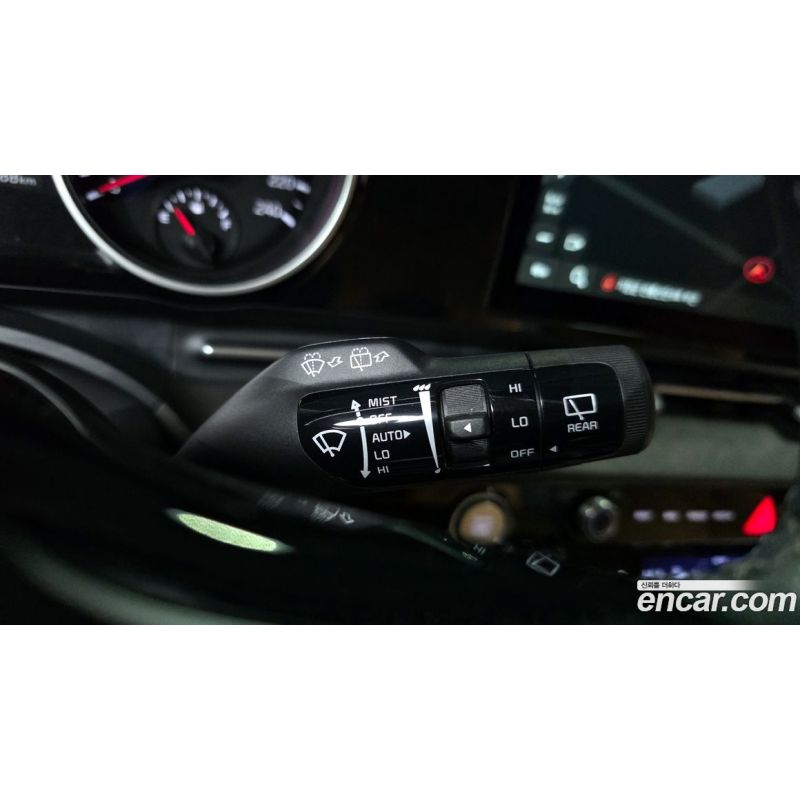 113627