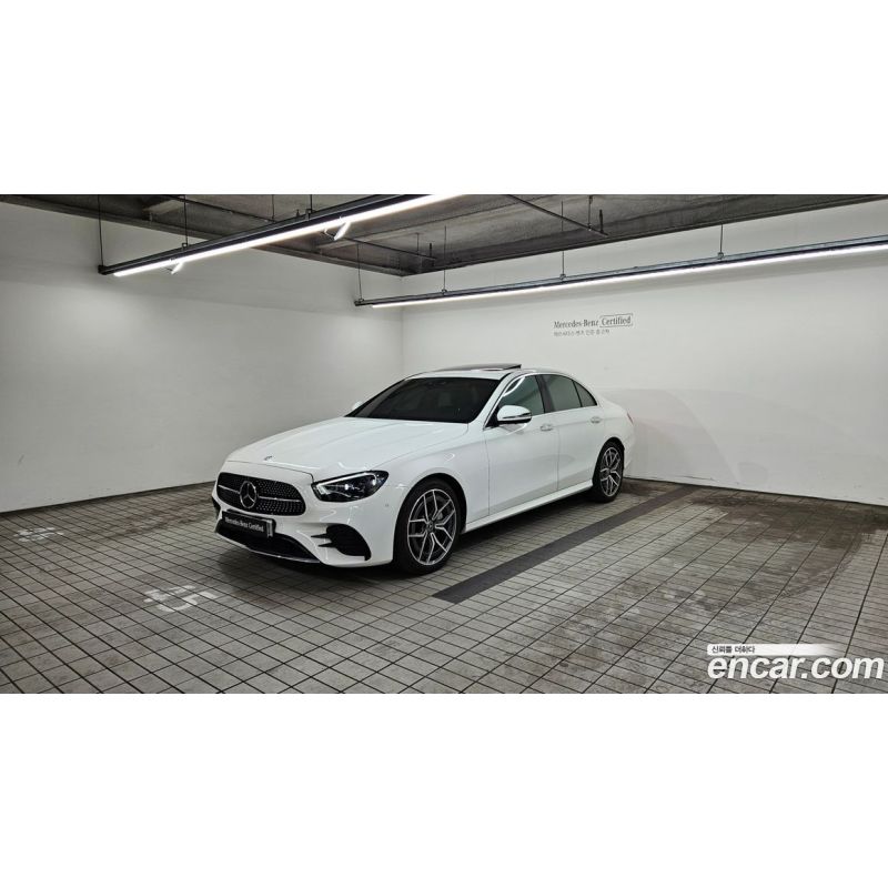 879745