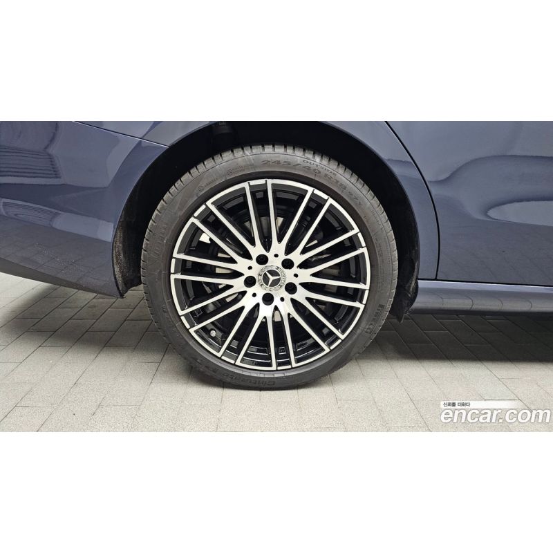 258411